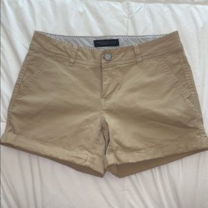 Aeropostale khaki shorts! Size 2.